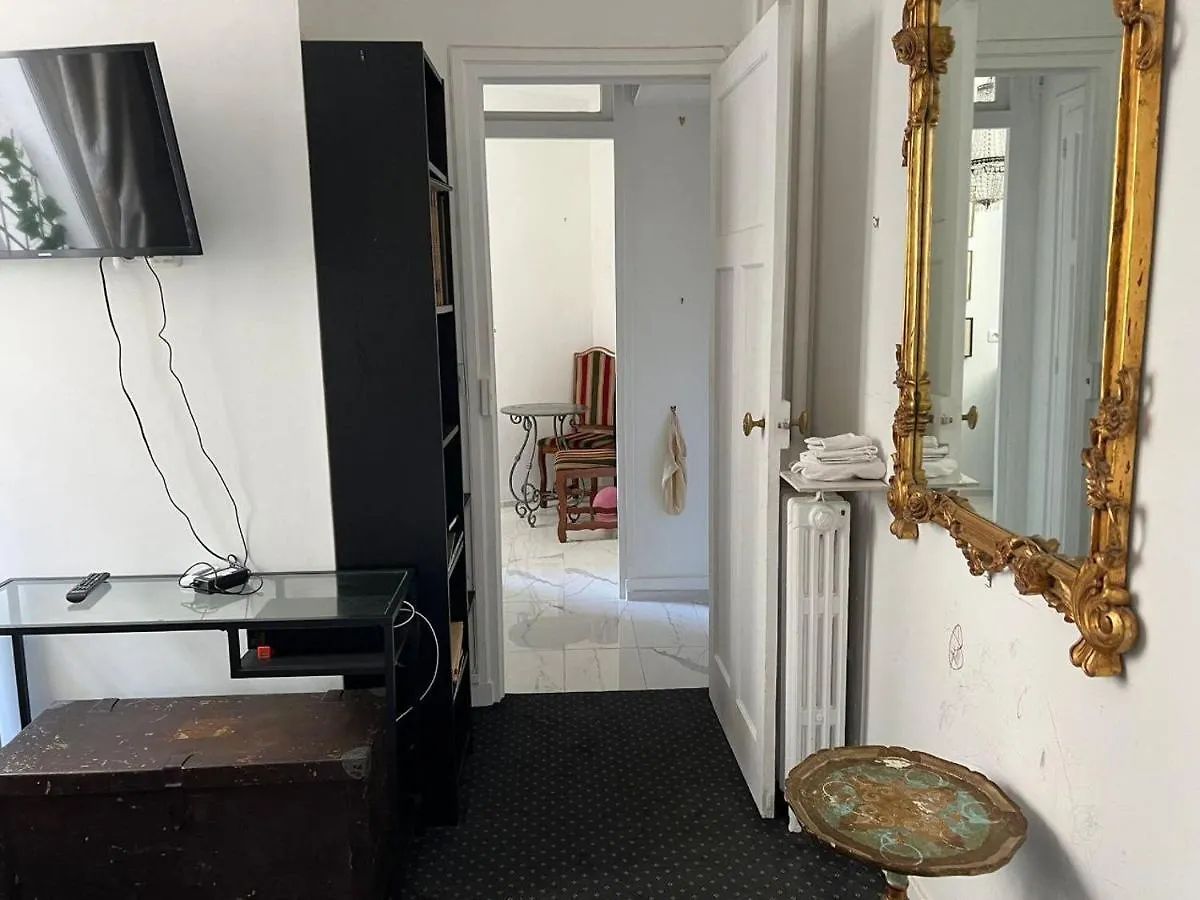 דירות פריז Studio Vaugirard