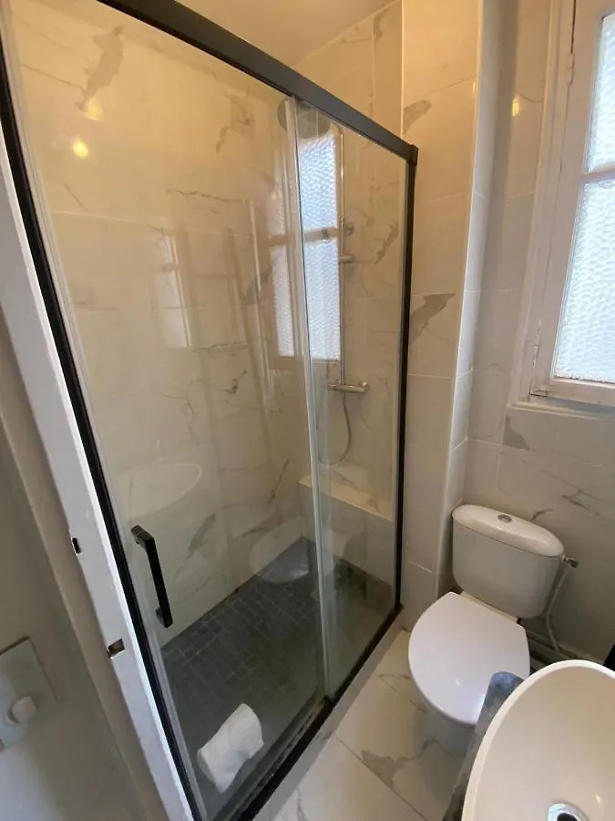 דירות פריז Studio Vaugirard 0*,  צרפת